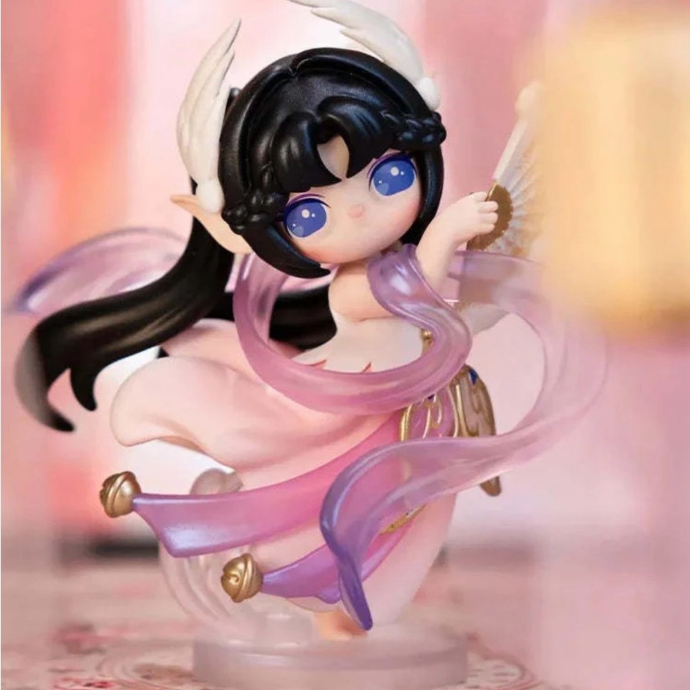 SURI Spirit Wind Town Series Figurine